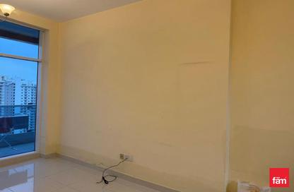 Apartment - 1 Bedroom - 2 Bathrooms for rent in Al Manara Tower - Jumeirah Village Triangle - Dubai