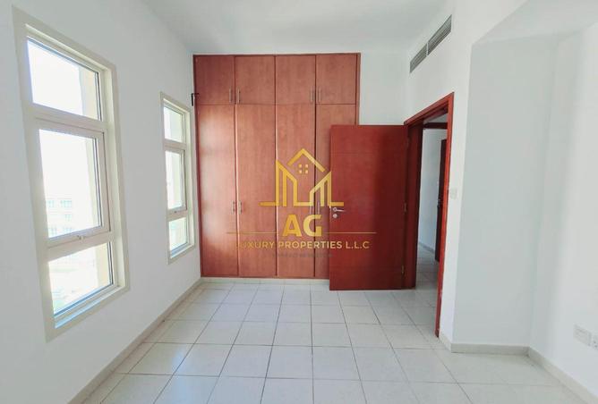 53594369 - صورة العقار 3