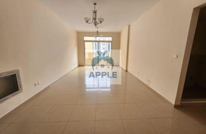 Apartment - 2 Bedrooms - 3 Bathrooms for rent in Muwaileh 29 Building - Muwaileh - Sharjah