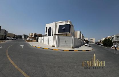Villa - 5 - 6 for rent in Al Zaheya Gardens - Al Zahya - Ajman