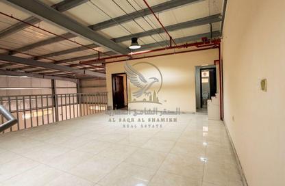 مستودع - استوديو - 1 للايجار في السجع إس - الصجعة - الشارقة