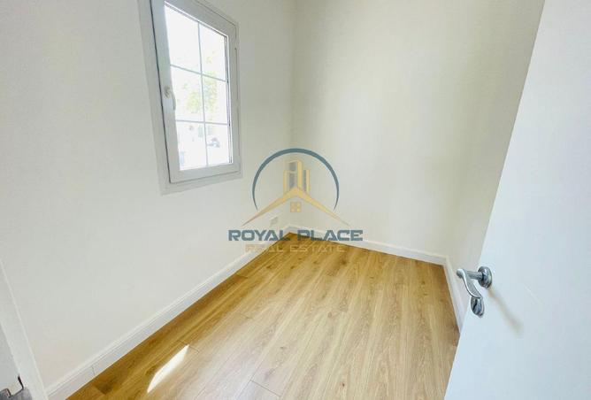 54388066 - Property Image 3