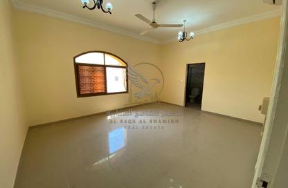 طابق كامل - 3 غرف نوم - 4 حمامات للايجار في 1 المويهات - المويهات - عجمان طابق كامل - 3 غرف نوم - 4 حمامات للايجار في 1 المويهات - المويهات - عجمان