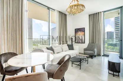 شقة - غرفة نوم - 1 حمام للايجار في زا باراجون لآي جي او - الخليج التجاري - دبي