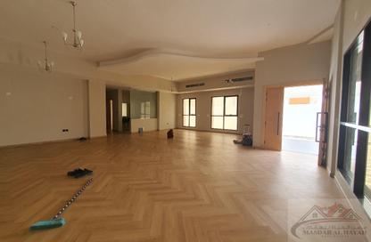 Villa - 5 Bedrooms - 7 Bathrooms for rent in Al Hooshi Villas - Hoshi - Al Badie - Sharjah