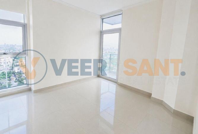 77393013 - Property Image 3