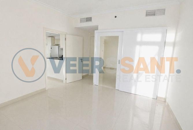 77393013 - Property Image 2