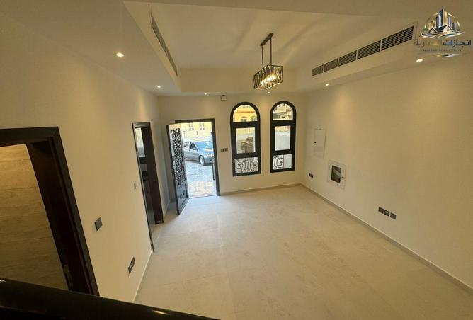 95706371 - Property Image 3