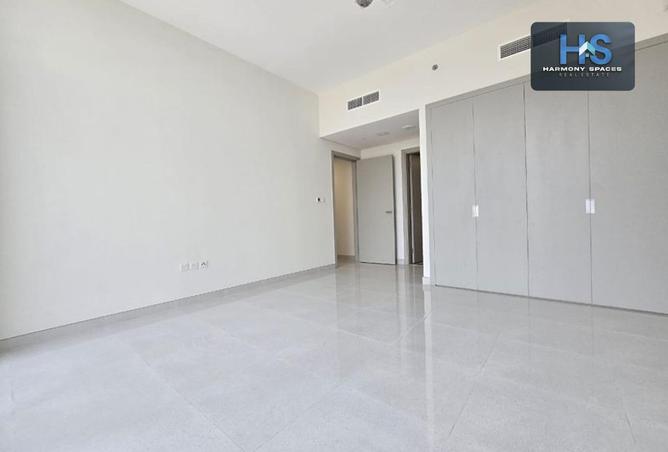 73864123 - صورة العقار 3