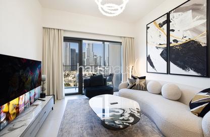 Apartment - 2 - 2 for rent in Burj Royale - Downtown Dubai - Dubai
