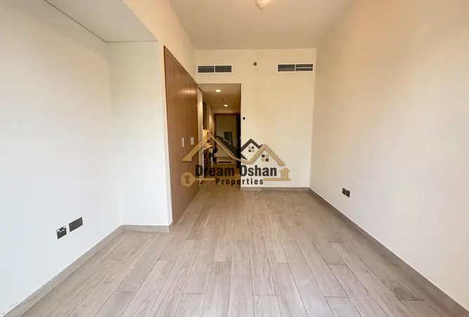 160118184 - Property Image 2