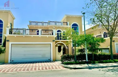 Villa - 4 Bedrooms - 5 Bathrooms for rent in Legacy Nova Villas - Jumeirah Park - Dubai