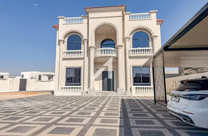 Villa - 4 Bedrooms - 5 Bathrooms for rent in Al Aweer 1 - Al Aweer - Dubai