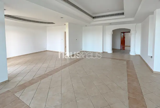 151892852 - Property Image 2