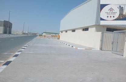 Warehouse - Studio - 2 for rent in Al Sajaa Industrial - Al Sajaa - Sharjah