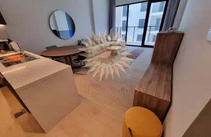 Apartment - 2 Bedrooms - 2 Bathrooms for rent in La Rive Building 2 - La Rive - Port de La Mer - La Mer - Jumeirah - Dubai