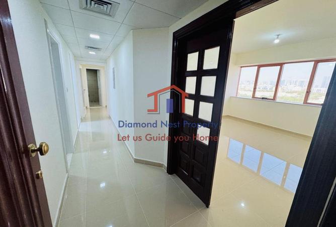 53603849 - صورة العقار 2