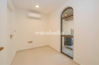 Townhouse - 3 Bedrooms - 4 Bathrooms for sale in Jasmine Lane - Jumeirah Golf Estates - Dubai