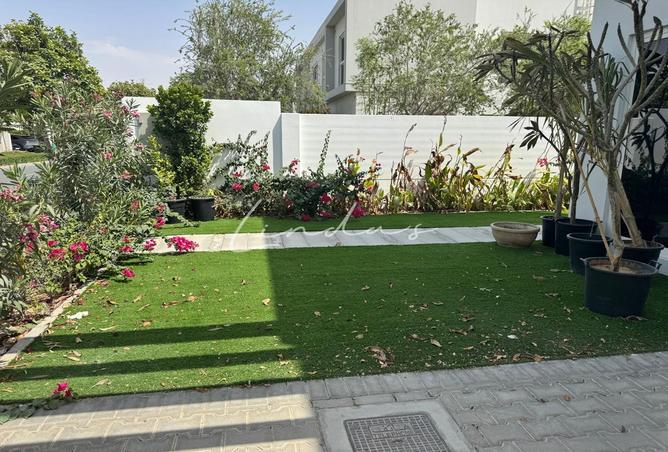 82786359 - Property Image 3