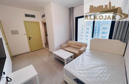 Apartment - Studio - 1 for rent in Mina Road - Tourist Club Area - Abu Dhabi