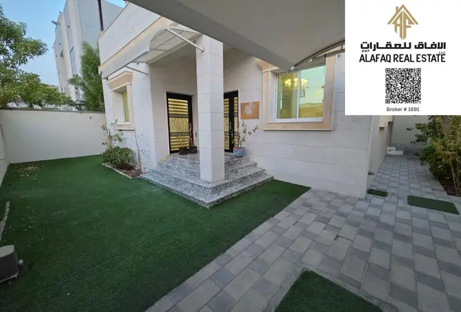 167007404 - Property Image 2