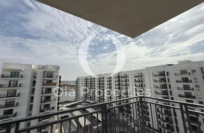 Apartment - 1 Bedroom - 1 Bathroom for rent in Waters Edge - Yas Island - Abu Dhabi