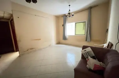 شقة - غرفة نوم - 1 حمام للايجار في البطينة - الشارقة