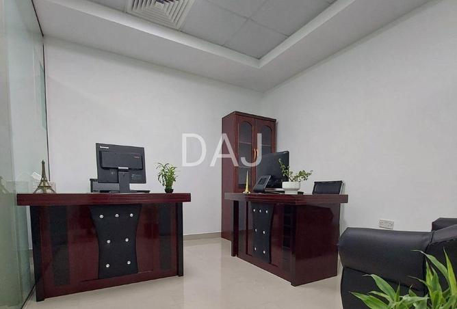 127914823 - Property Main Image