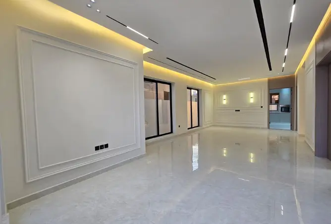 120664198 - Property Image 3