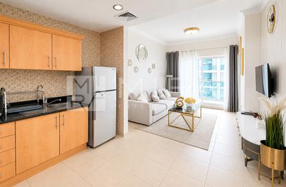 Apartment - 1 Bedroom - 1 Bathroom for rent in Mayfair Residency - Business Bay - Dubai