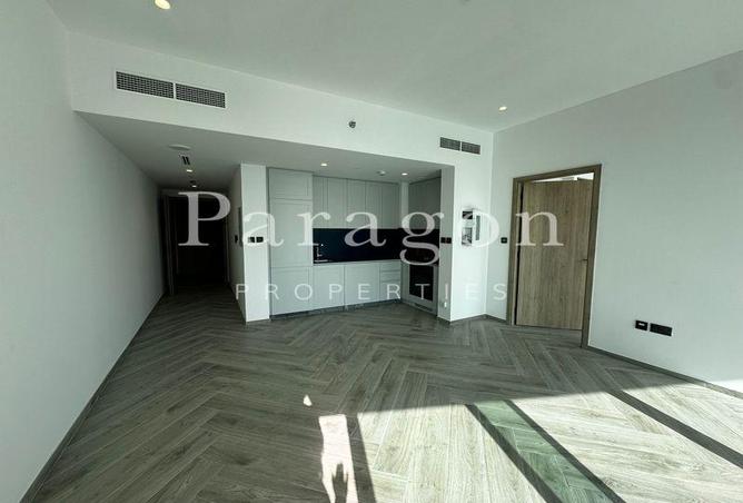 70275422 - صورة العقار 2