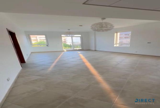 67440018 - Property Image 3