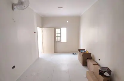 فيلا - 3 غرف نوم - 3 حمامات للايجار في القادسية - الحيرة - الشارقة