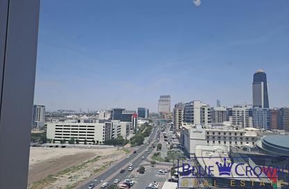 Apartment - 3 Bedrooms - 5 Bathrooms for rent in Lamcy Residence - Oud Metha - Bur Dubai - Dubai Apartment - 3 Bedrooms - 5 Bathrooms for rent in Lamcy Residence - Oud Metha - Bur Dubai - Dubai
