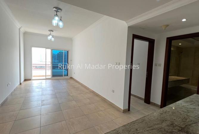 1BHK Near To Exit|55k|Gym Pool Kids Play Area photo 3