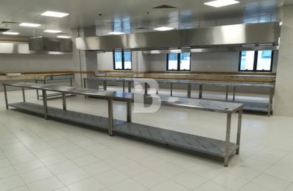 Labor Camp - Studio for rent in Al Quoz 4 - Al Quoz - Dubai