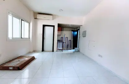 Apartment - Studio - 1 Bathroom for rent in Muwaileh - Sharjah