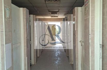Labor Camp - Studio - 7+ Bathrooms for rent in Al Sajaa S - Al Sajaa - Sharjah