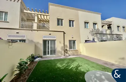 Villa - 2 Bedrooms - 3 Bathrooms for rent in Springs 2 - The Springs - Dubai