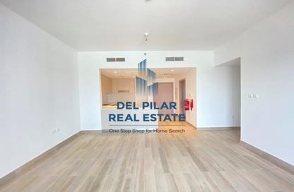 Apartment - 2 Bedrooms for rent in Waters Edge - Yas Island - Abu Dhabi