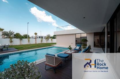 Villa - 3 - 5 for sale in Sharjah Garden City - Sharjah Villa - 3 - 5 for sale in Sharjah Garden City - Sharjah