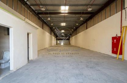 Warehouse - Studio - 2 for rent in Industrial Area 4 - Sharjah Industrial Area - Sharjah