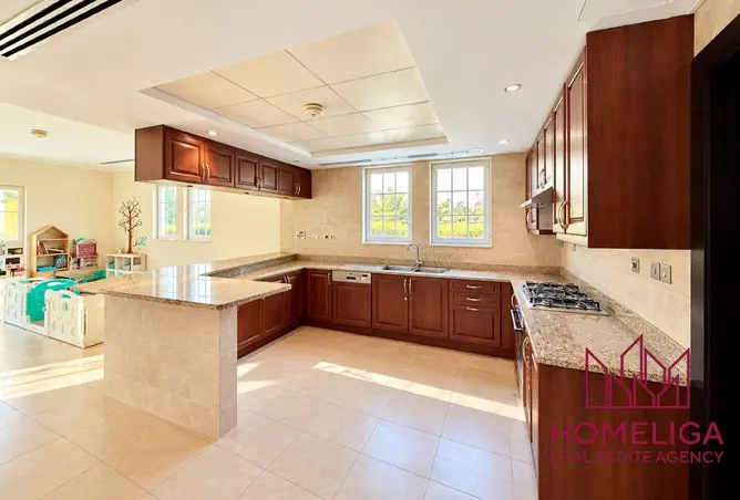 163264604 - Property Image 3