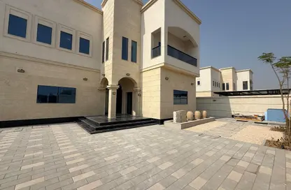 فيلا - 5 غرف نوم - 7 حمامات للبيع في فيلا الحوشي - حوشي - البادي - الشارقة