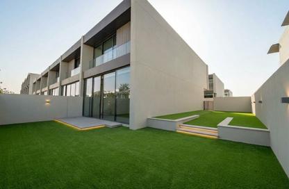 Townhouse - 3 - 4 for sale in Nad Al Sheba Gardens 2 - Nad Al Sheba Gardens - Nad Al Sheba 1 - Nad Al Sheba - Dubai