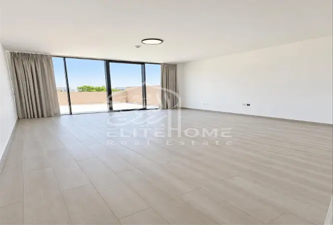 152353516 - Property Image 2