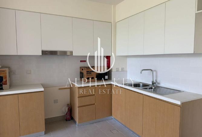 82796618 - Property Image 3