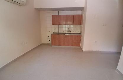Apartment - Studio - 1 for rent in Fire Station Road - Muwaileh - Sharjah