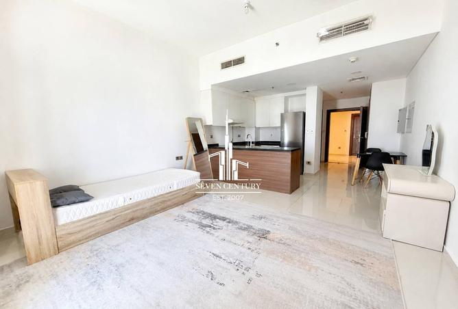 101992214 - Property Image 2