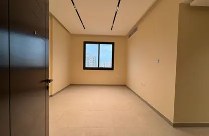 Apartment - 2 Bedrooms - 2 Bathrooms for rent in Al Jurf 3 - Al Jurf - Ajman Downtown - Ajman